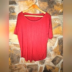 Dally ritual orange/ red  top